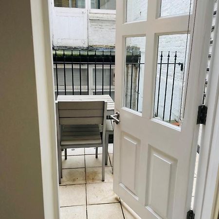 Luxury Maisonette Ll Londen Buitenkant foto